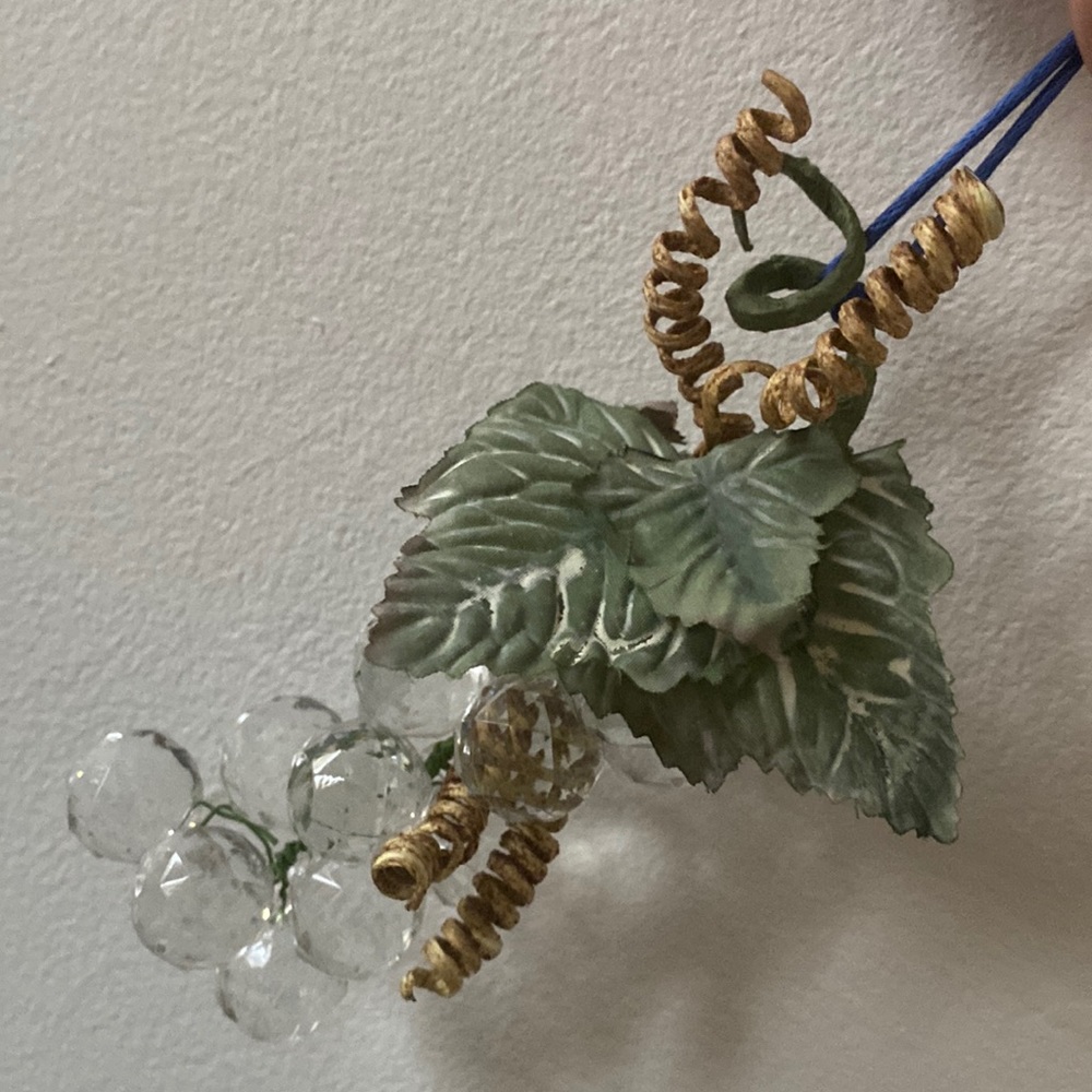 Frosted grapes ornaments